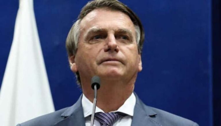 A “surra” de Bolsonaro na Polícia Federal e a nova carta na manga