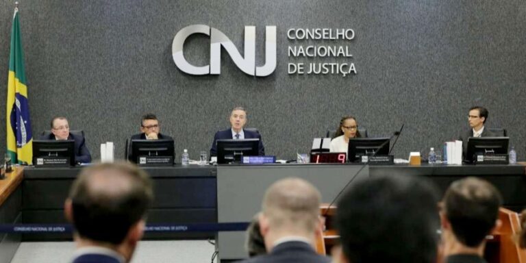 CNJ é acionado para investigar juiz do gabinete de Moraes identificado nos áudios vazados