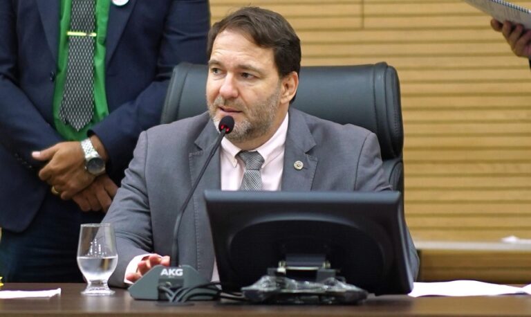 Deputado Alex Redano convida população para a leitura de relatório da CPI das Reservas