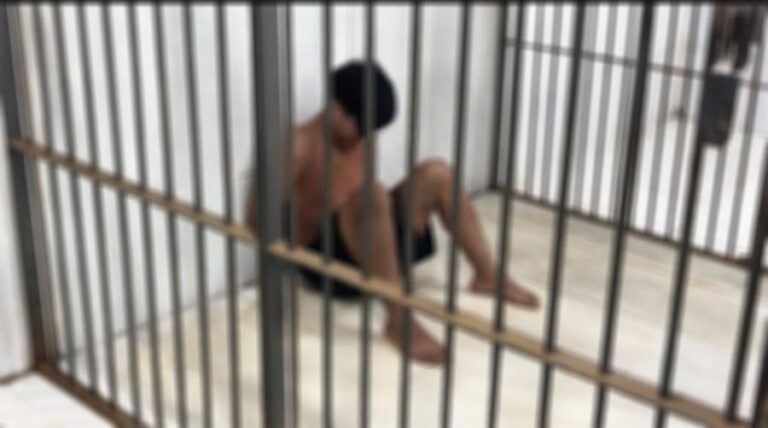 Jovem preso após sinais de abuso em criança de 1 ano e 10 meses; população se mobiliza para agredir suspeito